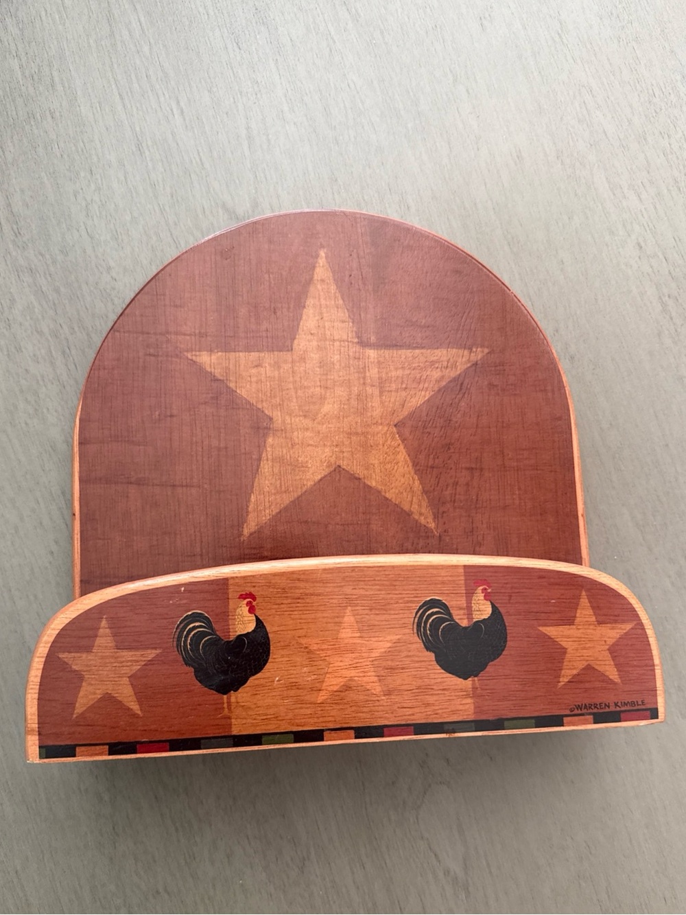 VTG WARREN KIMBLE Primitive Rooster Chicken Star Wall Shelf Napkin Holder Decor